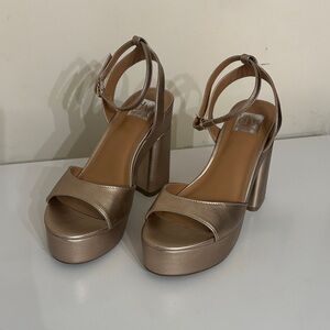 Dolce Vita platform heels size 7.5 worn once